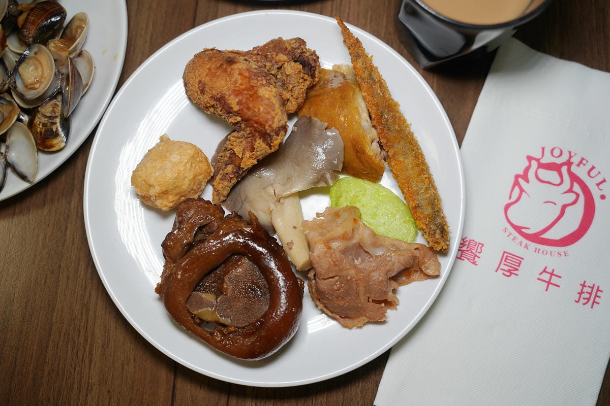 【饗厚牛排桃園店】桃園吃到飽推薦 每人399元起自助吧無限量供應吃到飽 升級牛排只要59元 - 第47張圖 【饗厚牛排桃園店】桃園吃到飽推薦 每人399元起自助吧無限量供應吃到飽 升級牛排只要59元