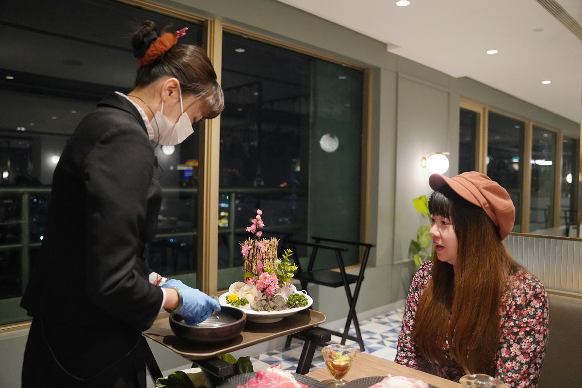 【Smile One 精緻涮涮鍋】高雄火鍋店推薦 30樓高空美景高雄約會餐廳首選 高雄福華大飯店