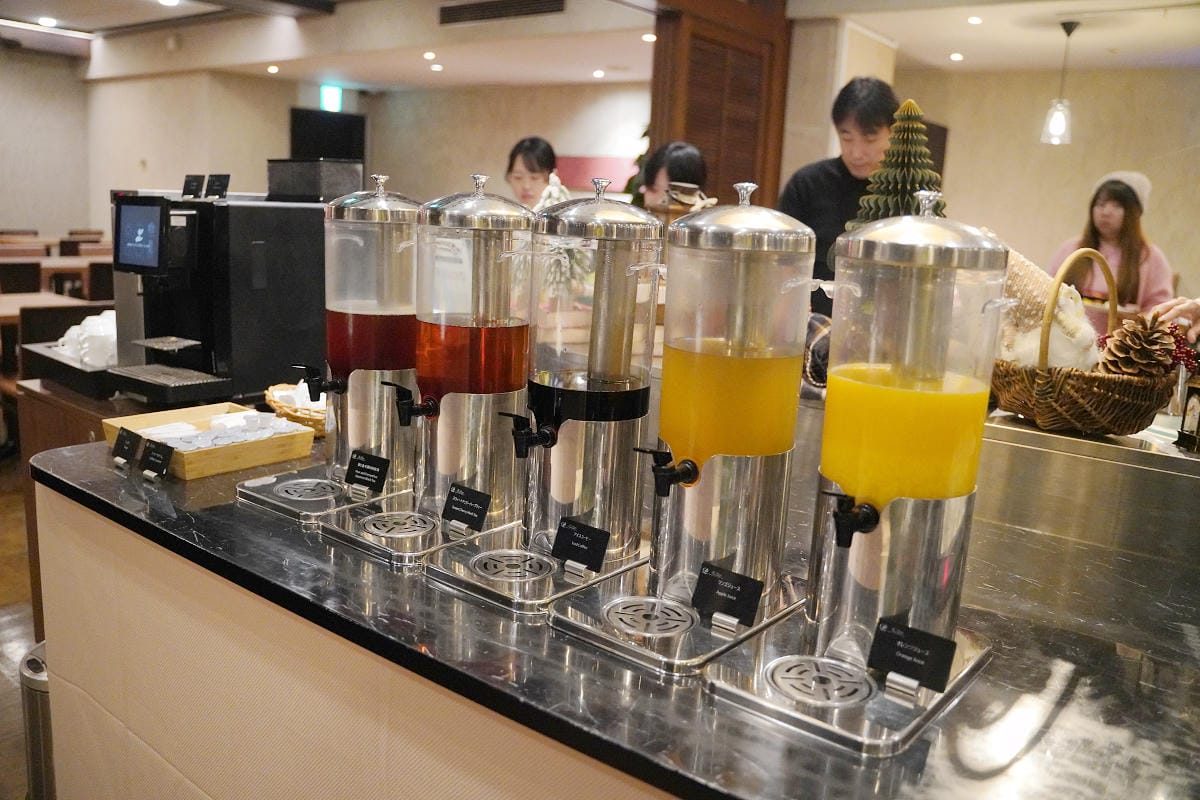 【Lake Side Grill】箱根吃到飽餐廳推薦 箱根蘆之湖皇家王子大飯店美食餐廳首選
