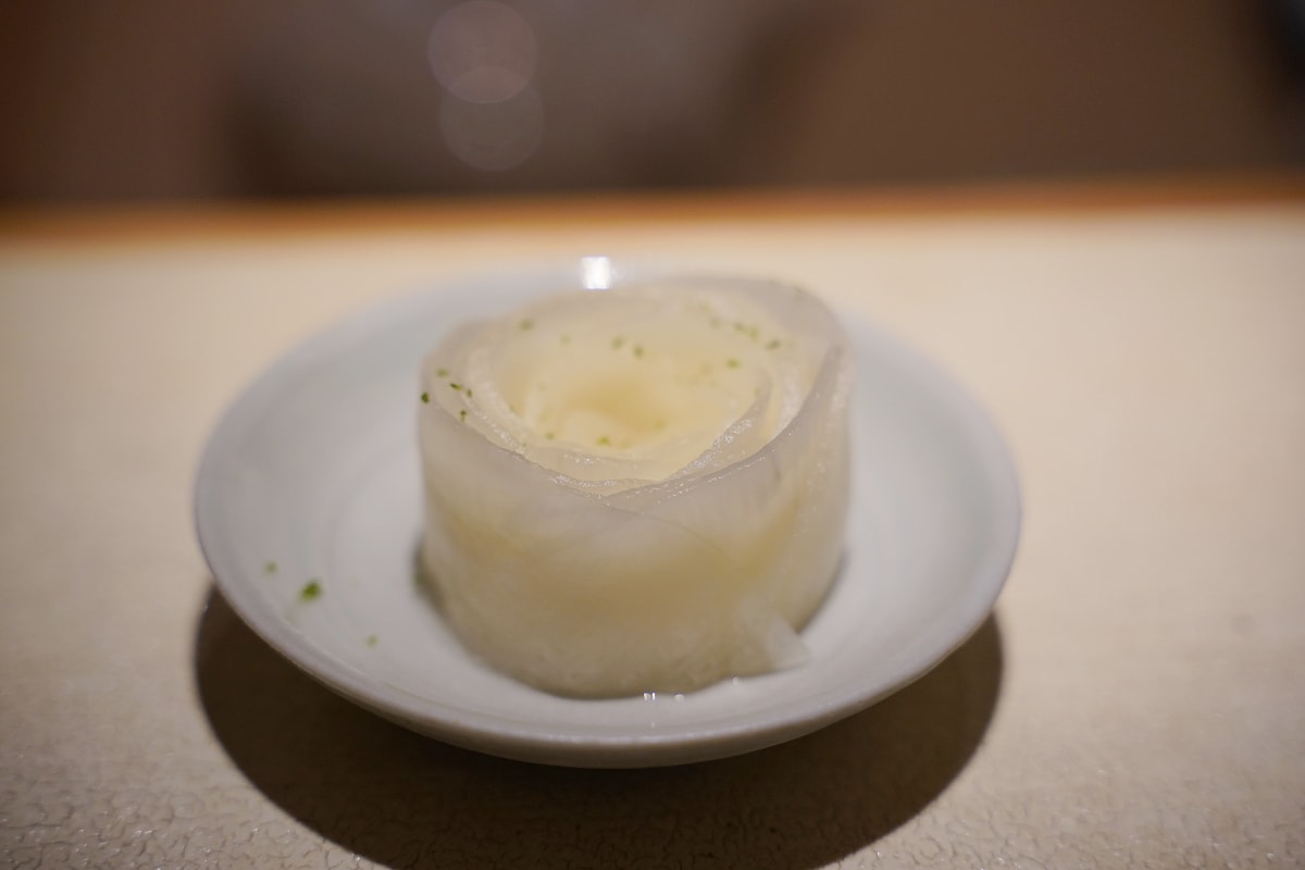 【鮨荻 sushi ogi】台北中山區無菜單料理推薦 台北條通商務聚餐/約會吃飯首選 你絕對沒吃過一次吃將近30道菜的OMAKASE！