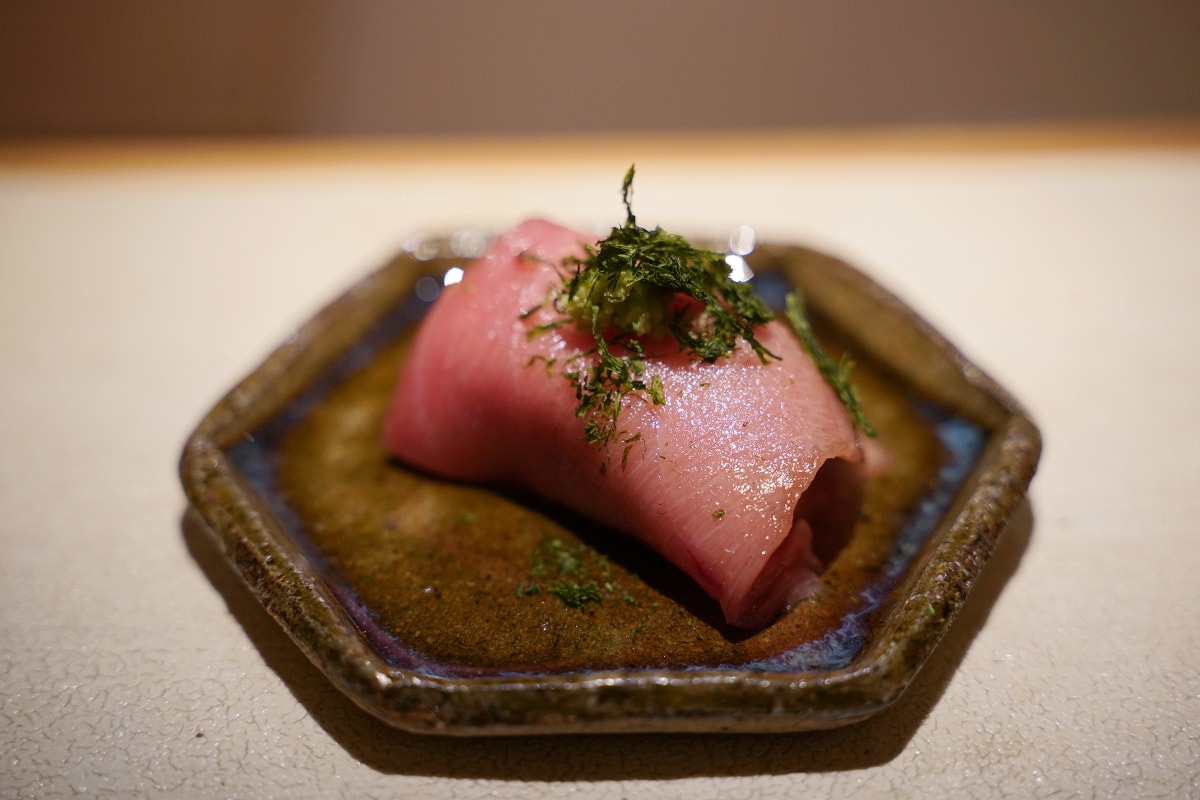 【鮨荻 sushi ogi】台北中山區無菜單料理推薦 台北條通商務聚餐/約會吃飯首選 你絕對沒吃過一次吃將近30道菜的OMAKASE！