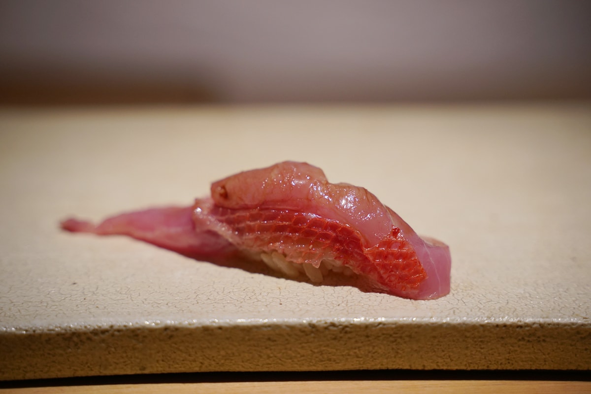 【鮨荻 sushi ogi】台北中山區無菜單料理推薦 台北條通商務聚餐/約會吃飯首選 你絕對沒吃過一次吃將近30道菜的OMAKASE！