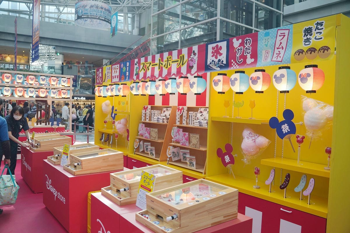 【北海道新千歲機場國內線航廈】超好逛四層樓商店街 餐廳/戲院/空港溫泉/鋼彈模型/初音未來 - 第10張圖 【北海道新千歲機場國內線航廈】超好逛四層樓商店街 餐廳/戲院/空港溫泉/鋼彈模型/初音未來