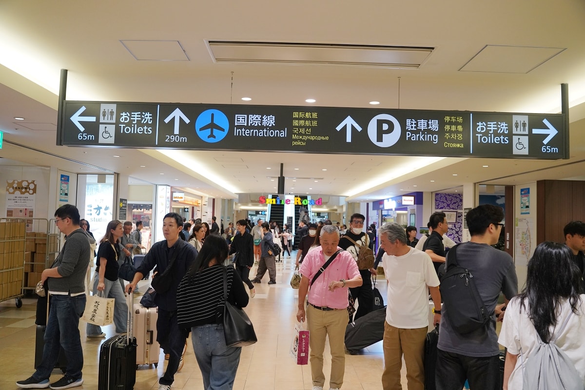 【北海道新千歲機場國際線航廈】超好買商店街日幣通通花光光 驚安殿堂/北海道市場食堂街/伴手禮