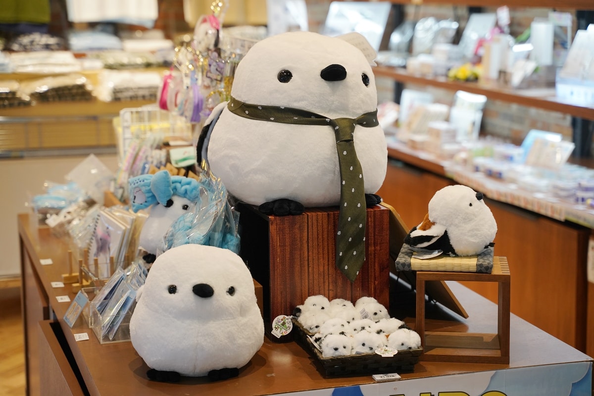 【北海道新千歲機場國際線航廈】超好買商店街日幣通通花光光 驚安殿堂/北海道市場食堂街/伴手禮