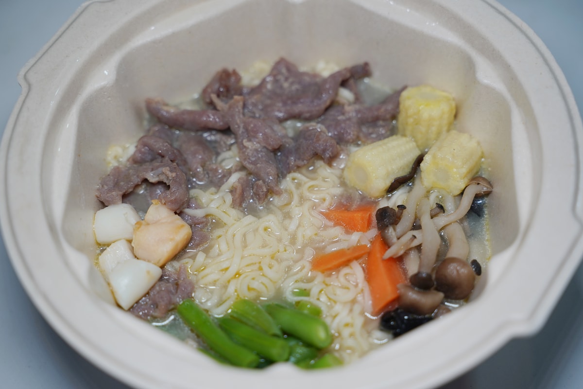 【Yo-Kai Express無人拉麵機開箱】泰國國民MAMA泡麵90秒現煮 24小時無人商店商機無限