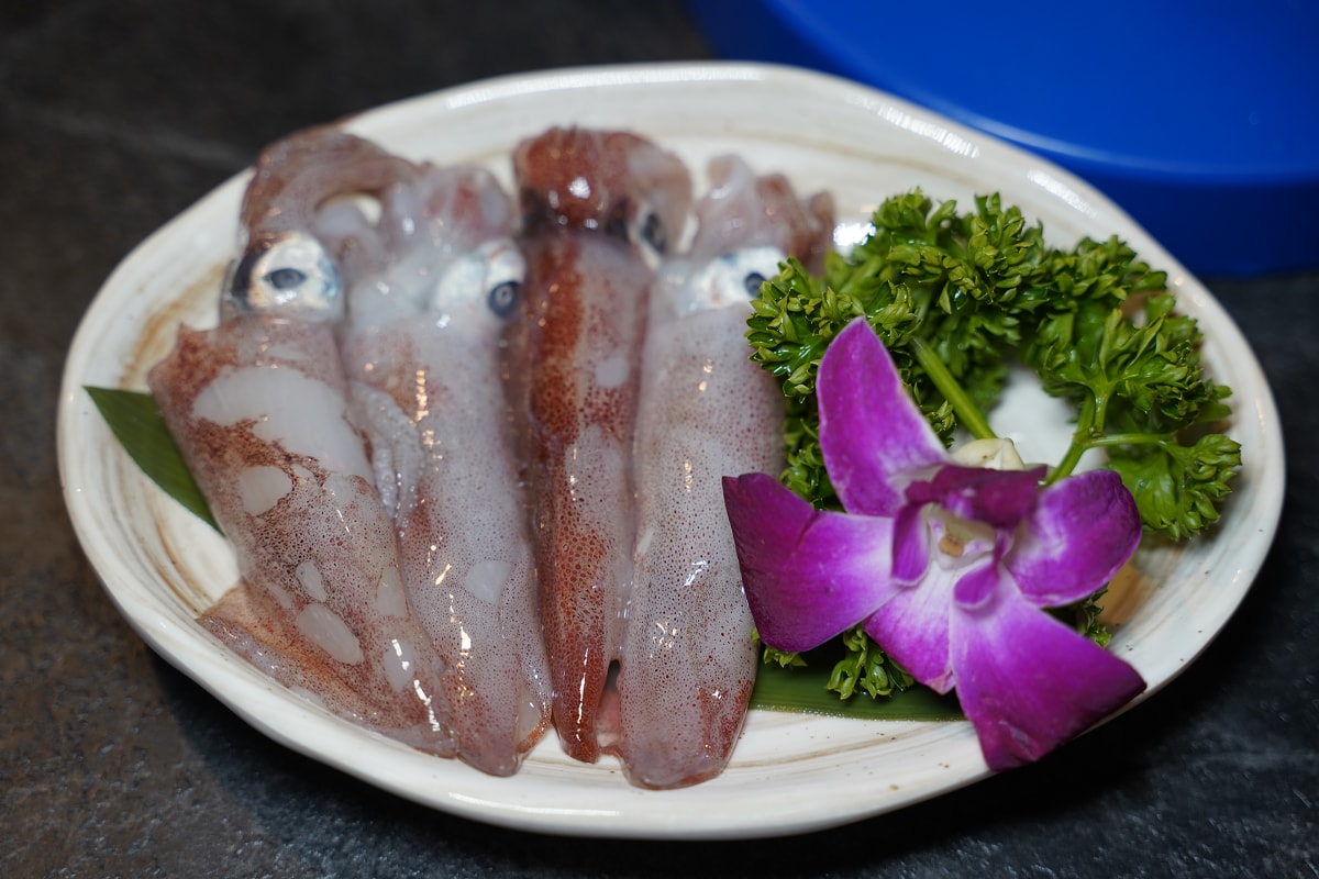 【老撈麻辣火鍋-順天外科醫院】大稻埕美食餐廳推薦 百年歷史日式老宅空間 沒預訂吃不到雞煲蟹鍋