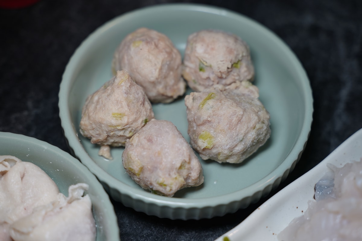 【老撈麻辣火鍋-順天外科醫院】大稻埕美食餐廳推薦 百年歷史日式老宅空間 沒預訂吃不到雞煲蟹鍋