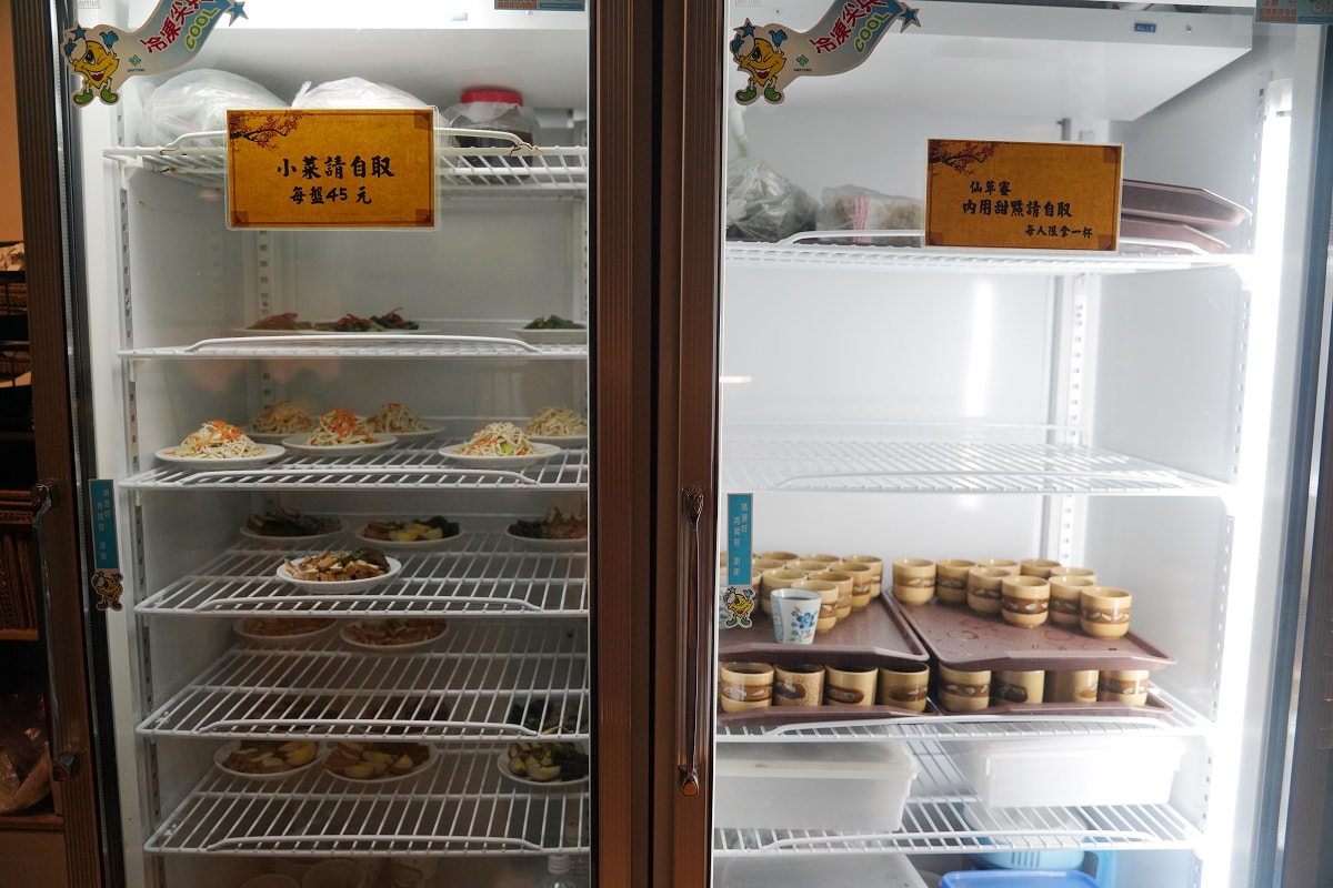 【牛耳精緻麵館】內湖牛肉麵推薦 黃仁勳最愛紅燒半筋半肉麵 內湖超人氣排隊美食 近捷運西湖站