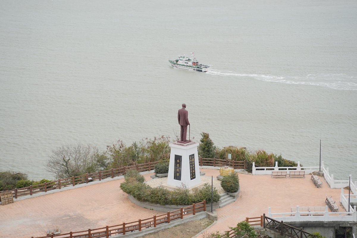 【枕戈待旦紀念公園】馬祖必拍地標網美景點 建立於1958年蔣中正親筆戰地政務時期精神堡壘象徵