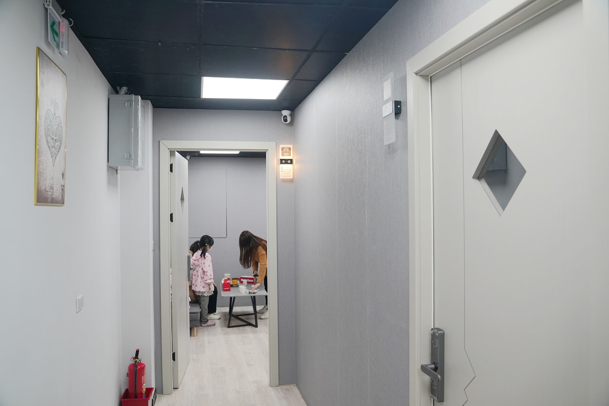 【來都來了自助桌遊】中壢24H桌遊店推薦 全新開幕買1小時送1小時 包廂式獨立空間自動麻將桌