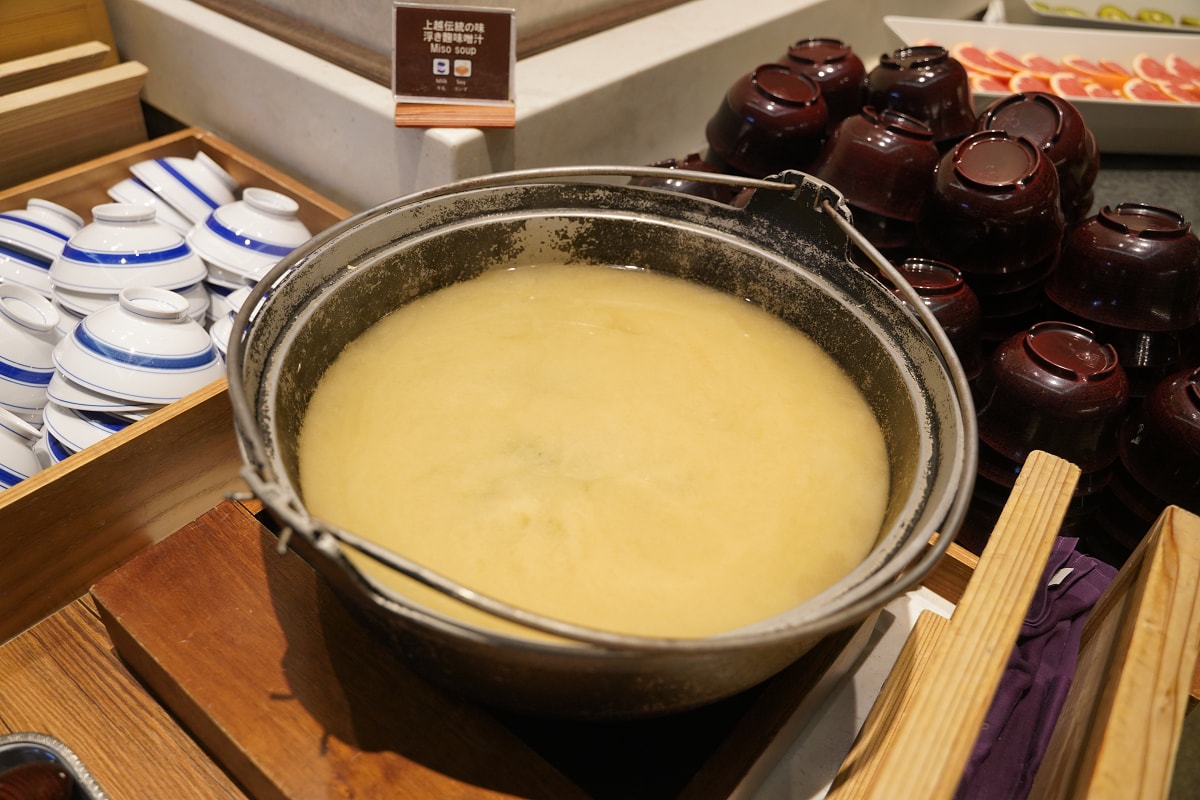 【The Plate】新井樂天滑雪渡假村美食餐廳推薦 西式吃到飽餐廳 早晚餐料理種類豐富