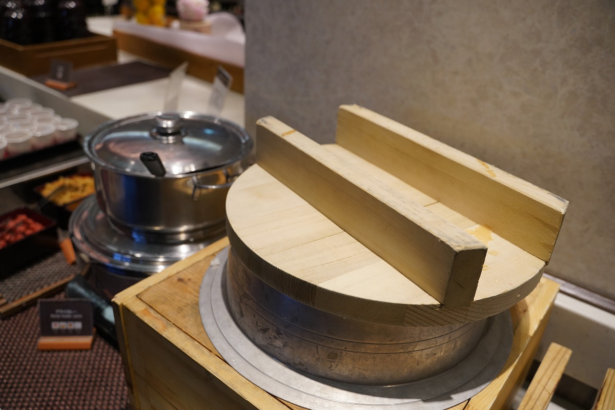 【The Plate】新井樂天滑雪渡假村美食餐廳推薦 西式吃到飽餐廳 早晚餐料理種類豐富