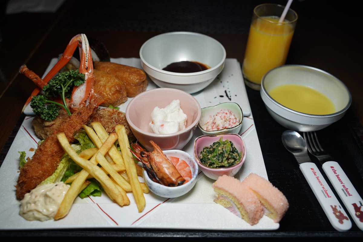 【日本料理餐廳 Asahi】新井樂天滑雪渡假村日式早餐自助吧/晚餐會席料理 絕美雪景精緻料理