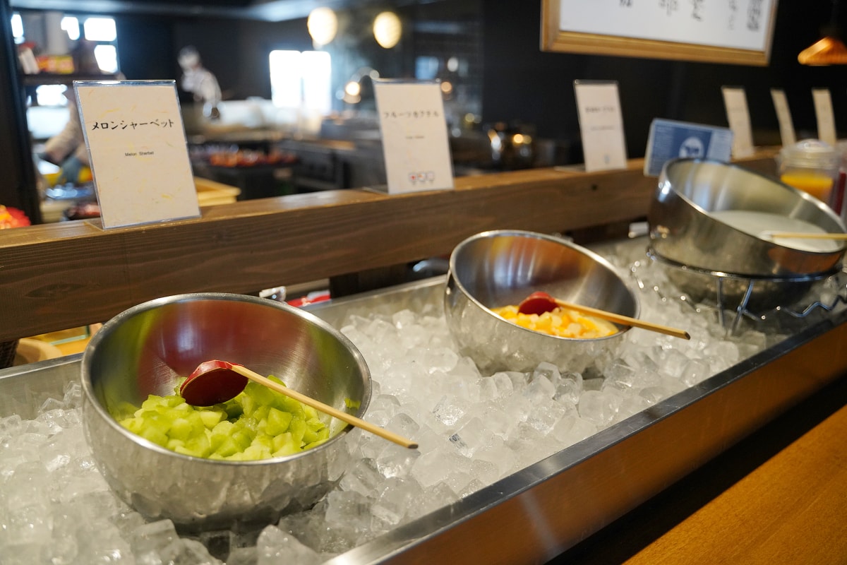 【日本料理餐廳 Asahi】新井樂天滑雪渡假村日式早餐自助吧/晚餐會席料理 絕美雪景精緻料理