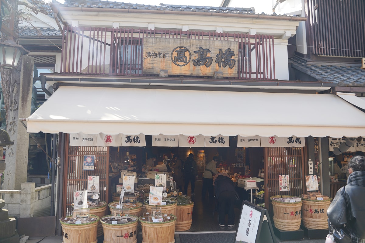 【善光寺】日本長野市必訪景點 創建於西元644年 建築物國寶/重要文化財 善光寺阿彌陀三尊