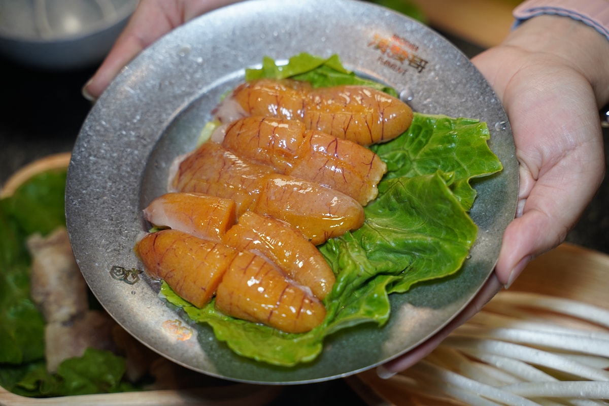 【滇發哥雲南臭豆腐火鍋】全台第一間火鍋愛好者必訪 臭豆腐/百香果酸湯鴛鴦鍋必點 台北異國火鍋 - 第23張圖 【滇發哥雲南臭豆腐火鍋】全台第一間火鍋愛好者必訪 臭豆腐/百香果酸湯鴛鴦鍋必點 台北異國火鍋