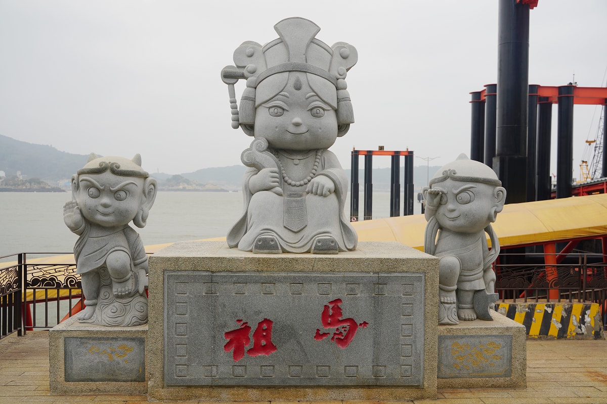 【南竿福澳碼頭】搭乘鴻宇海運南竿往北竿白沙碼頭 馬祖首家合法登記 鴻順6號搭乘心得分享 - 第10張圖 【南竿福澳碼頭】搭乘鴻宇海運南竿往北竿白沙碼頭 馬祖首家合法登記 鴻順6號搭乘心得分享
