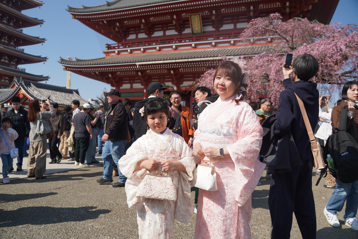 【江戶和裝工房淺草雅旗艦店】東京和服租借推薦 鄰近淺草寺中文服務人員 淺草地區最大規模和服出租