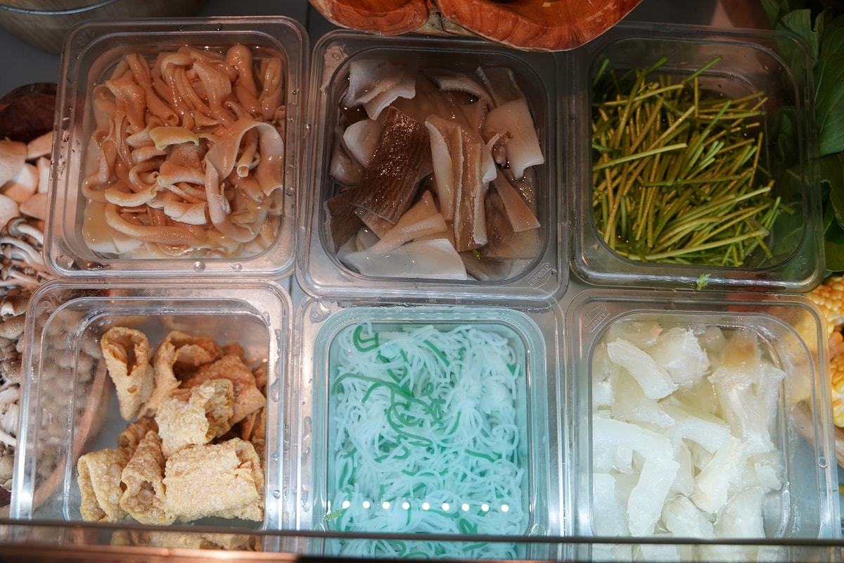 【食鍋性也海鮮鍋物藝文店】桃園藝文特區火鍋推薦 鮮魚+蛤蜊提煉鮮美高湯 加價升級肉肉吃到飽