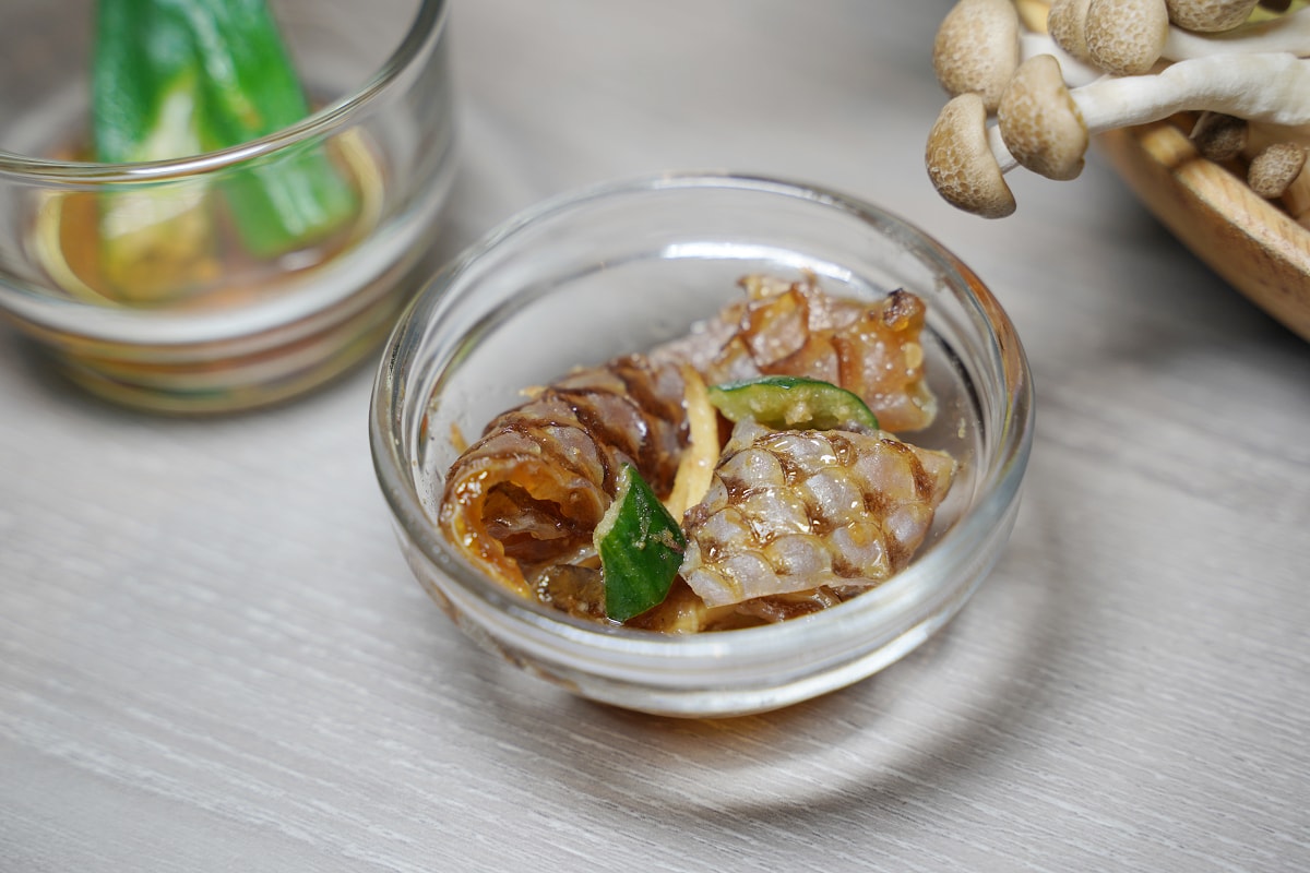 【食鍋性也海鮮鍋物藝文店】桃園藝文特區火鍋推薦 鮮魚+蛤蜊提煉鮮美高湯 加價升級肉肉吃到飽