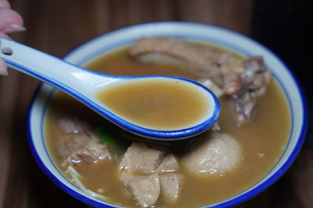 【福達南洋餐室】中壢新加坡/馬來西亞料理餐廳推薦 正宗椰漿飯/叻沙麵/肉骨茶美味必點