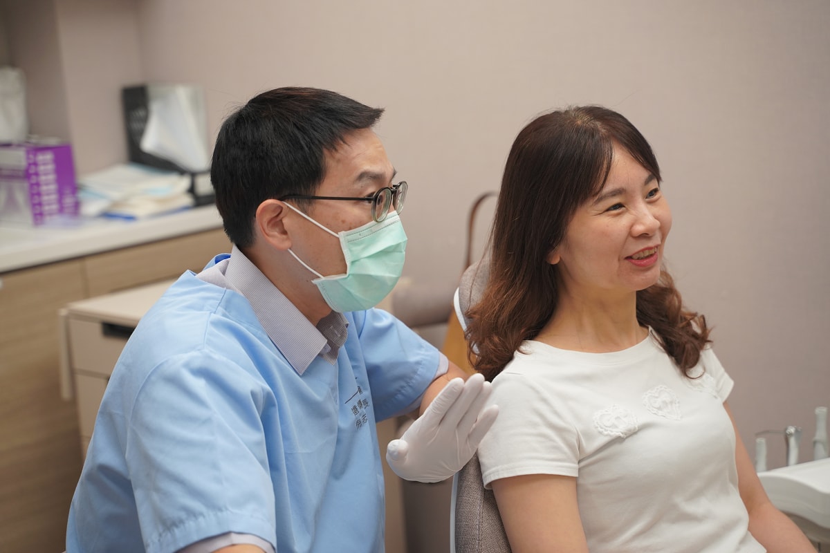 【善化遠傳盛傳牙醫診所】台南善化牙醫診所推薦 倪志偉醫師牙周病治療專科 台南牙周病權威 - 第8張圖 【善化遠傳盛傳牙醫診所】台南善化牙醫診所推薦 倪志偉醫師牙周病治療專科 台南牙周病權威