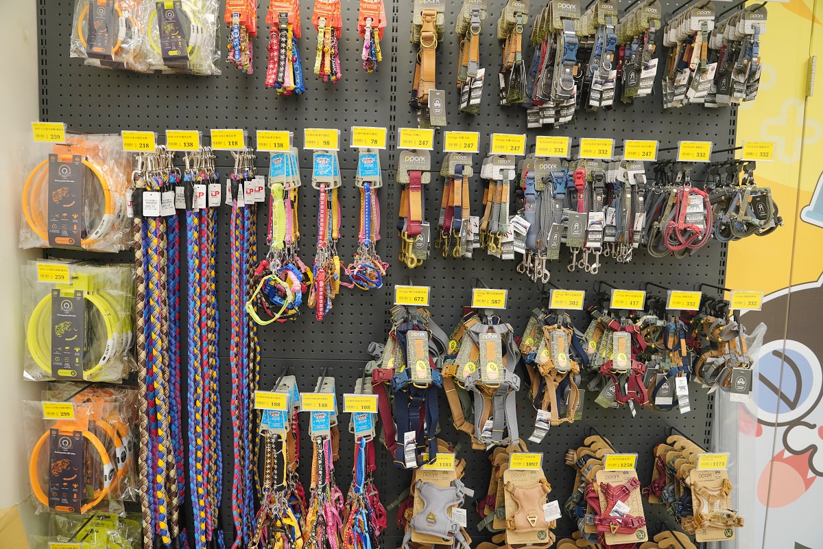 【光66寵物百貨批發倉新北板橋店】價格超殺買一送一超好買 250坪寵物飼料零食用品批發倉庫