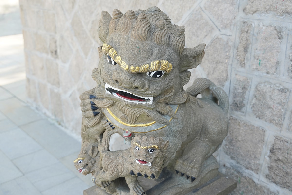 【龍角峰伍位靈公廟】主祀觀音大士旁祀五靈公 馬祖擺暝文化祭賜夢解惑祈夢習俗 馬祖北竿免費景點 - 第5張圖 【龍角峰伍位靈公廟】主祀觀音大士旁祀五靈公 馬祖擺暝文化祭賜夢解惑祈夢習俗 馬祖北竿免費景點