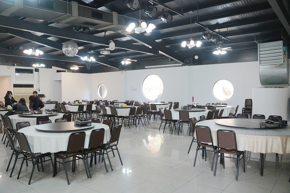 【龍福山莊海鮮痛風鍋】馬祖北竿必吃海鮮料理 桌菜聚餐好選擇 當季海鮮一鍋搞定 - 第3張圖 【龍福山莊海鮮痛風鍋】馬祖北竿必吃海鮮料理 桌菜聚餐好選擇 當季海鮮一鍋搞定