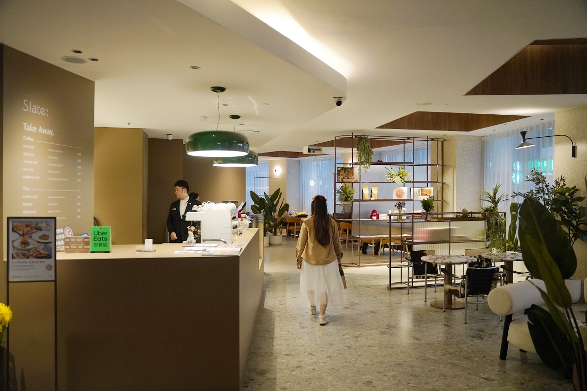 【板石咖啡廳】台北大巨蛋美食餐廳推薦 寵愛女王套餐母親節用餐好選擇 國聯大飯店舒適用餐環境 - 第1張圖 【板石咖啡廳】台北大巨蛋美食餐廳推薦 寵愛女王套餐母親節用餐好選擇 國聯大飯店舒適用餐環境