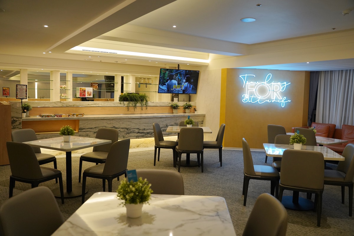 【福容徠旅中壢店】中壢火車站住宿推薦 商務親子輕旅飯店 鄰近中平商圈徒步區 早餐自助吧吃到飽
