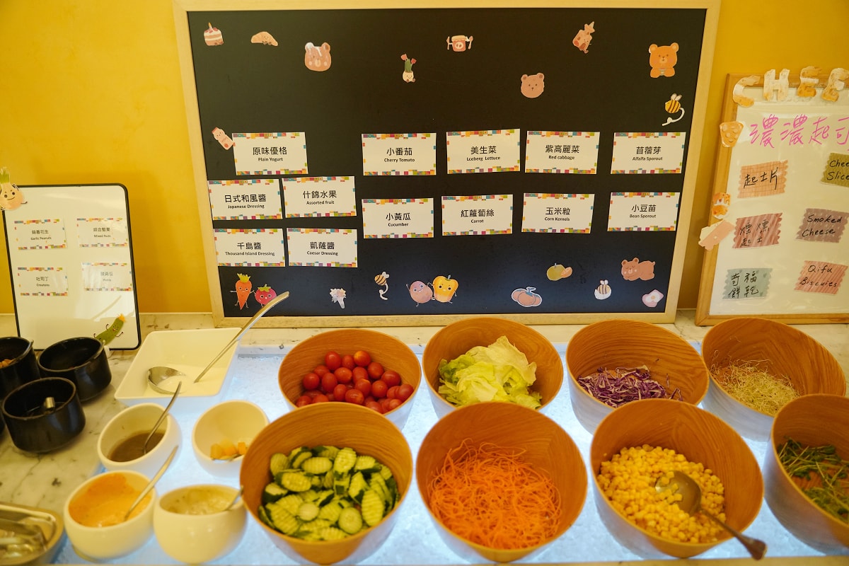 【福容徠旅中壢店】中壢火車站住宿推薦 商務親子輕旅飯店 鄰近中平商圈徒步區 早餐自助吧吃到飽