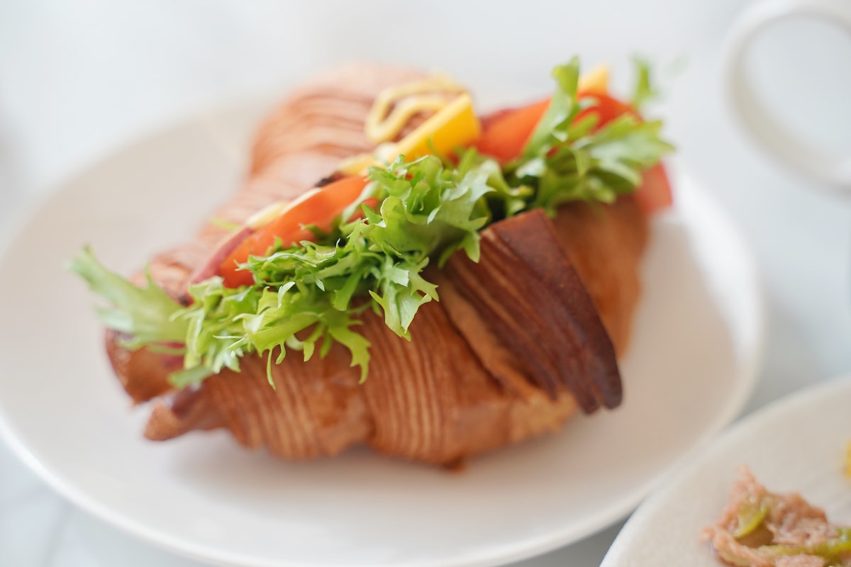 【福容徠旅中壢店】中壢火車站住宿推薦 商務親子輕旅飯店 鄰近中平商圈徒步區 早餐自助吧吃到飽