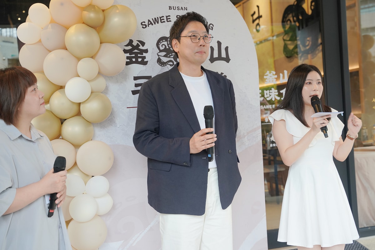 【釜山三味食堂 사위식당 台中店】台中韓式料理推薦 正宗韓國歐巴老闆的章魚蝦鍋 中友百貨旁