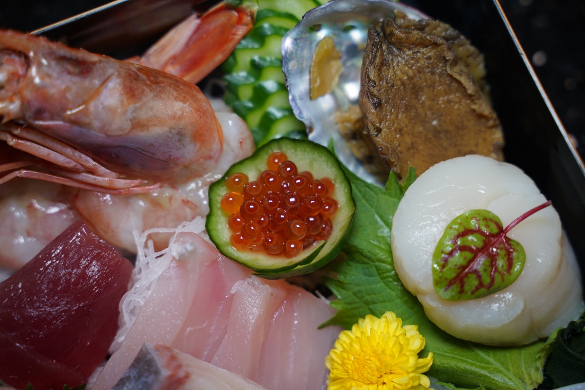 【福容大飯店台北一館順園日式料理二訪】嚴選11款頂級海味「海鮮珠寶盒」最純粹的甘甜與油脂香氣 - 第13張圖 【福容大飯店台北一館順園日式料理二訪】嚴選11款頂級海味「海鮮珠寶盒」最純粹的甘甜與油脂香氣
