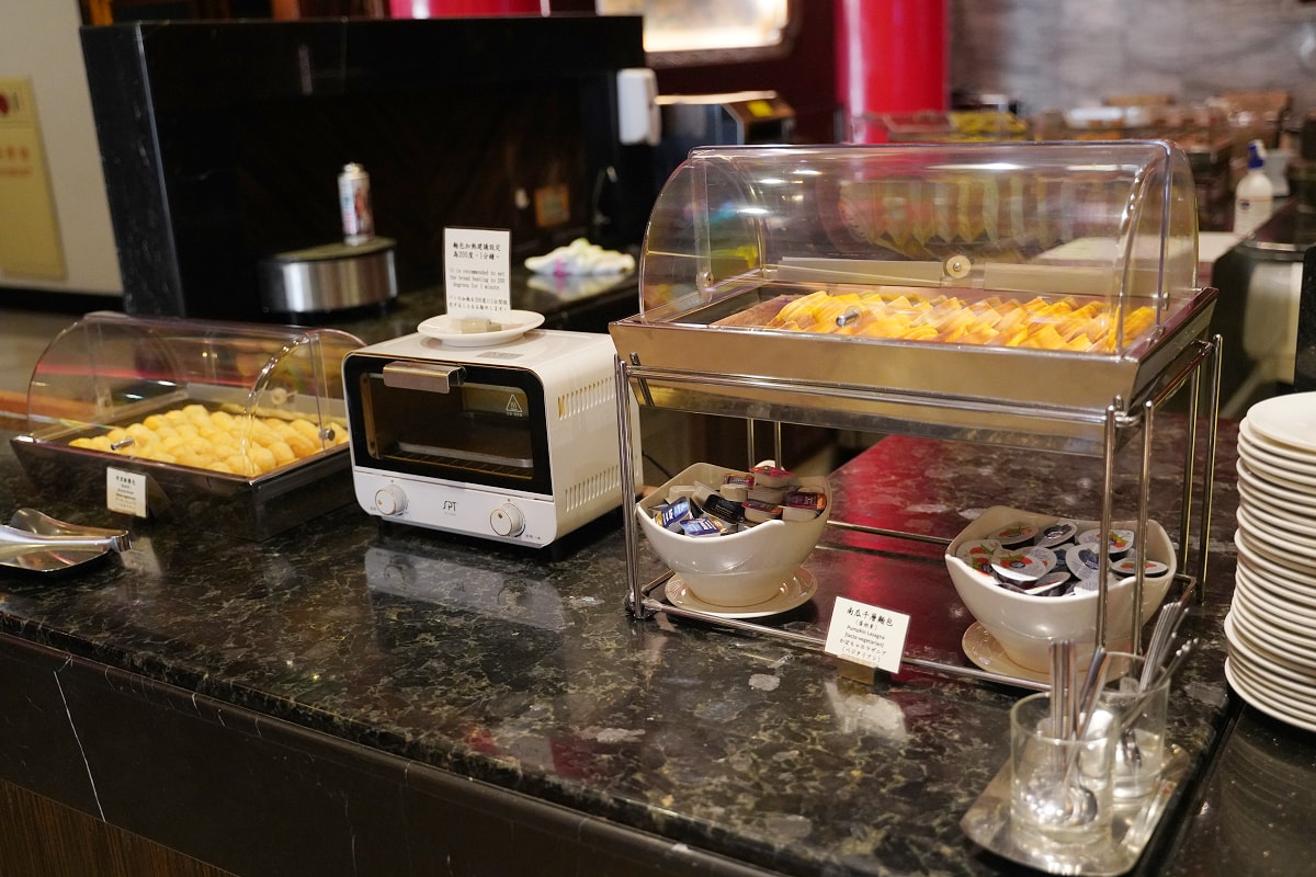 【松鶴餐廳】圓山大飯店自助吧吃到飽 氣派宮殿式裝潢/多樣化無國界料理 旅展購買餐券更加優惠