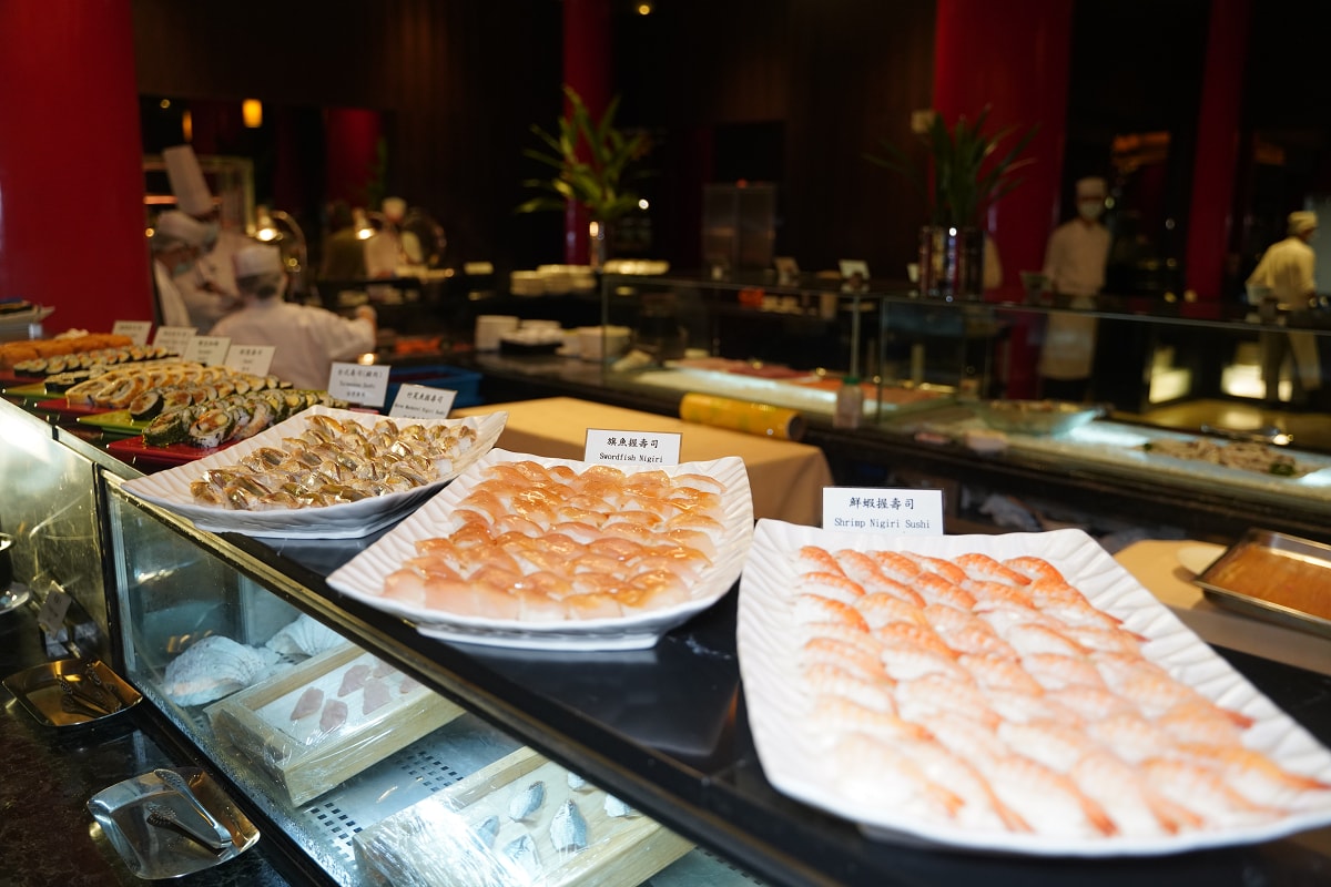 【松鶴餐廳】圓山大飯店自助吧吃到飽 氣派宮殿式裝潢/多樣化無國界料理 旅展購買餐券更加優惠