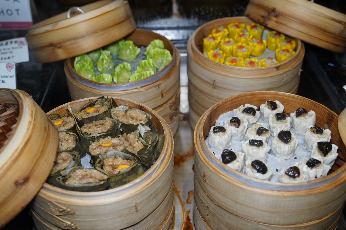 【松鶴餐廳】圓山大飯店自助吧吃到飽 氣派宮殿式裝潢/多樣化無國界料理 旅展購買餐券更加優惠