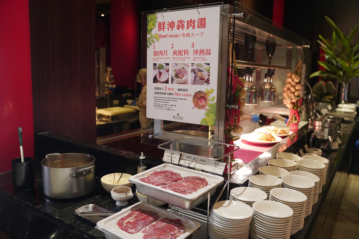 【松鶴餐廳】圓山大飯店自助吧吃到飽 氣派宮殿式裝潢/多樣化無國界料理 旅展購買餐券更加優惠