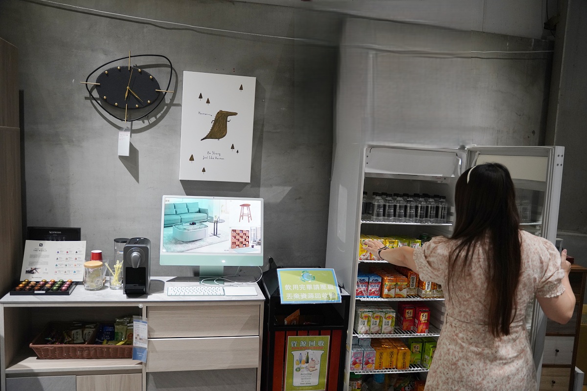 【億家具批發倉庫泰山店】泰山家具店推薦 門口可停車/人人可享批發價終身保修/客製化沙發選擇多