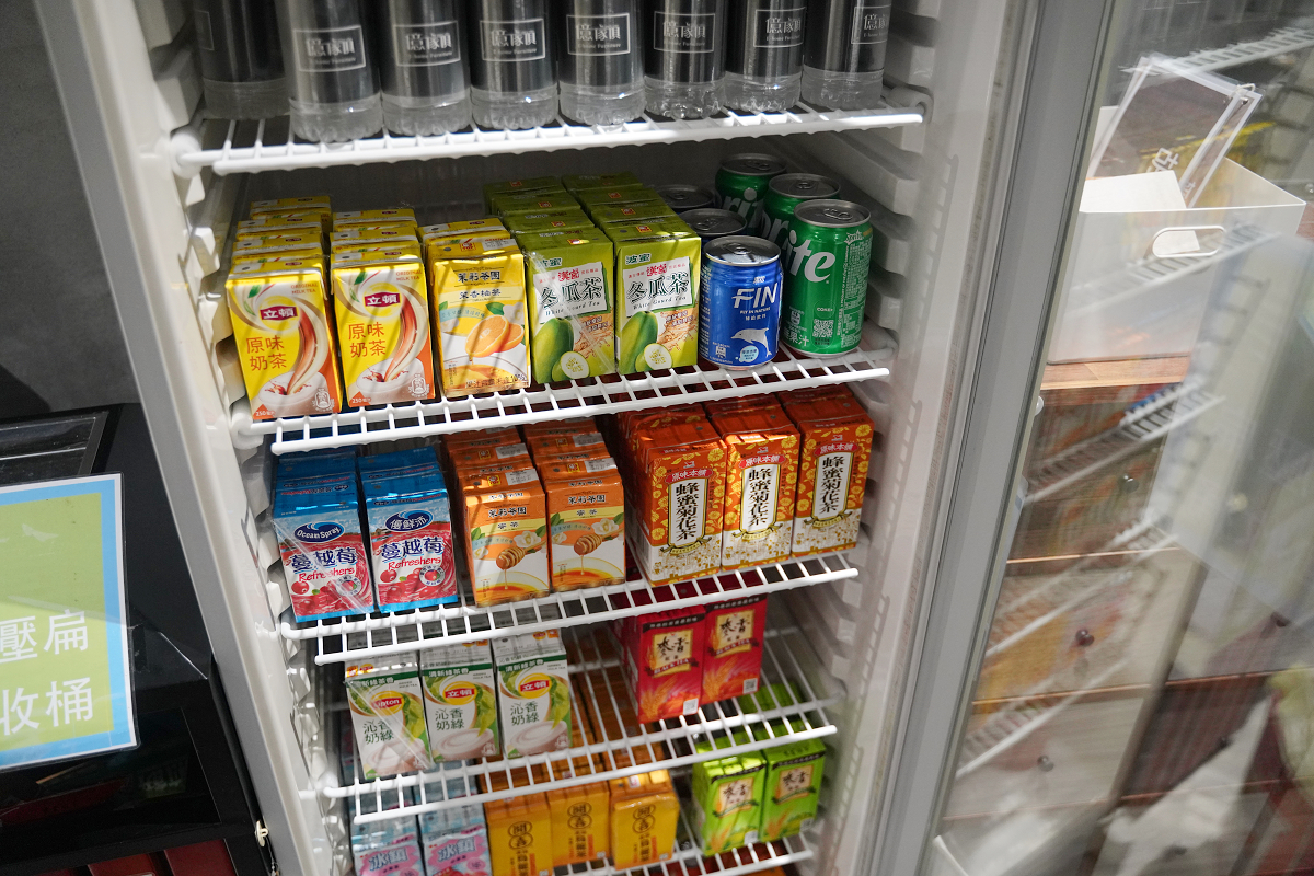 【億家具批發倉庫泰山店】泰山家具店推薦 門口可停車/人人可享批發價終身保修/客製化沙發選擇多