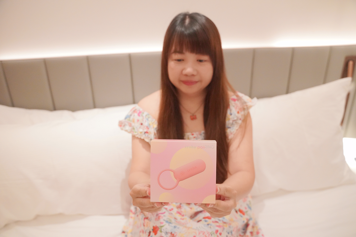 【iroha paiRING 配悅環】兩人同樂享受方式多元 防水設計觸感舒適/專用充電收納盒 - 第1張圖 【iroha paiRING 配悅環】兩人同樂享受方式多元 防水設計觸感舒適/專用充電收納盒