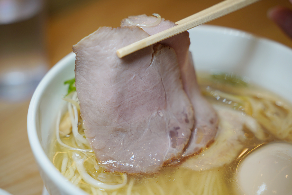【らぁ麺はやし田田町芝浦店】東京田町美食推薦 食べログ百名店 奢華的雞鴨高湯+嚴選小麥麵條 - 第10張圖 【らぁ麺はやし田田町芝浦店】東京田町美食推薦 食べログ百名店 奢華的雞鴨高湯+嚴選小麥麵條
