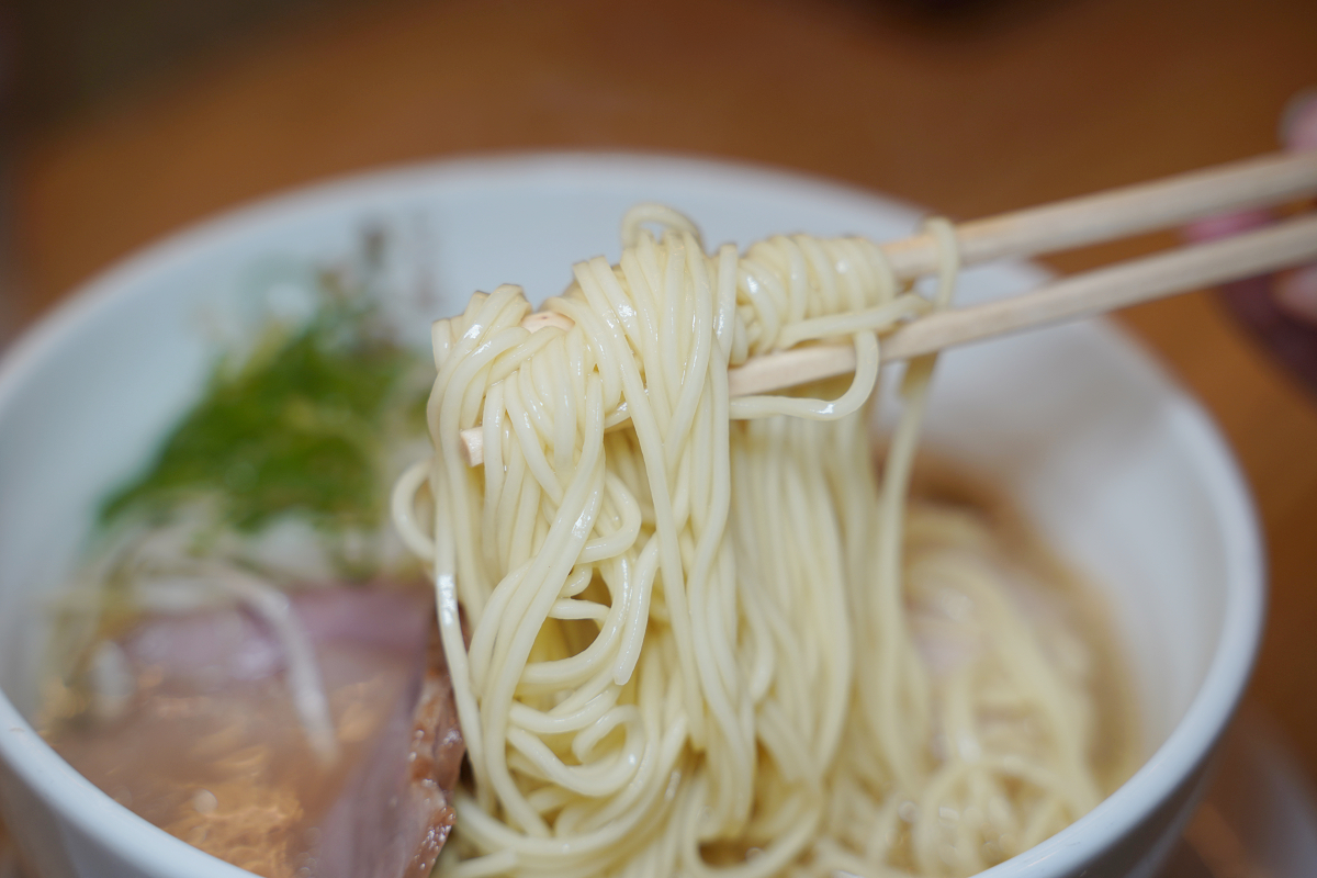【らぁ麺はやし田田町芝浦店】東京田町美食推薦 食べログ百名店 奢華的雞鴨高湯+嚴選小麥麵條 - 第11張圖 【らぁ麺はやし田田町芝浦店】東京田町美食推薦 食べログ百名店 奢華的雞鴨高湯+嚴選小麥麵條