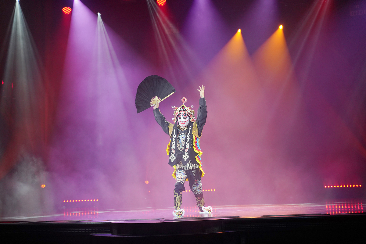 【麗星郵輪探索星號星座劇院】每晚免費表演必看 國風萬象娛樂表演 精彩國風舞蹈/雜技變臉特技