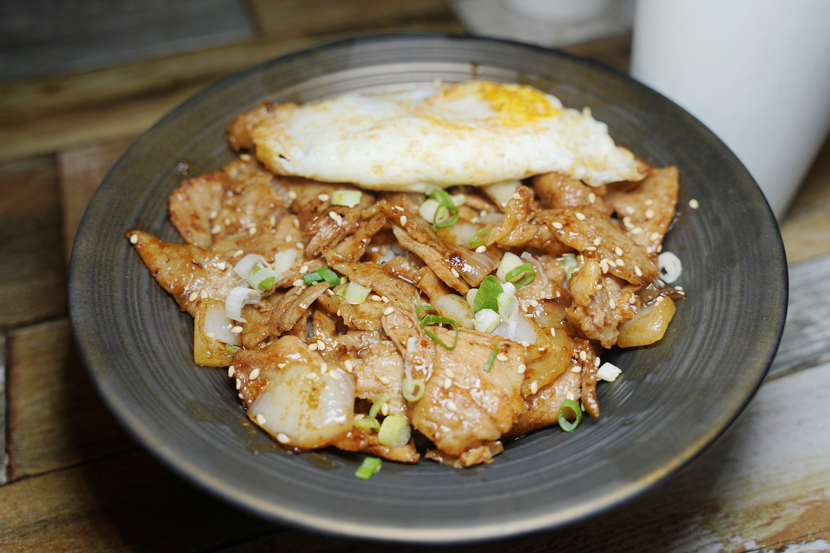 【醬饌燒肉蛋吐司】內壢早午餐推薦 招牌肉蛋吐司價格實惠 塔醬魚排吐司/限量燒肉丼飯特惠餐必點 - 第5張圖 【醬饌燒肉蛋吐司】內壢早午餐推薦 招牌肉蛋吐司價格實惠 塔醬魚排吐司/限量燒肉丼飯特惠餐必點