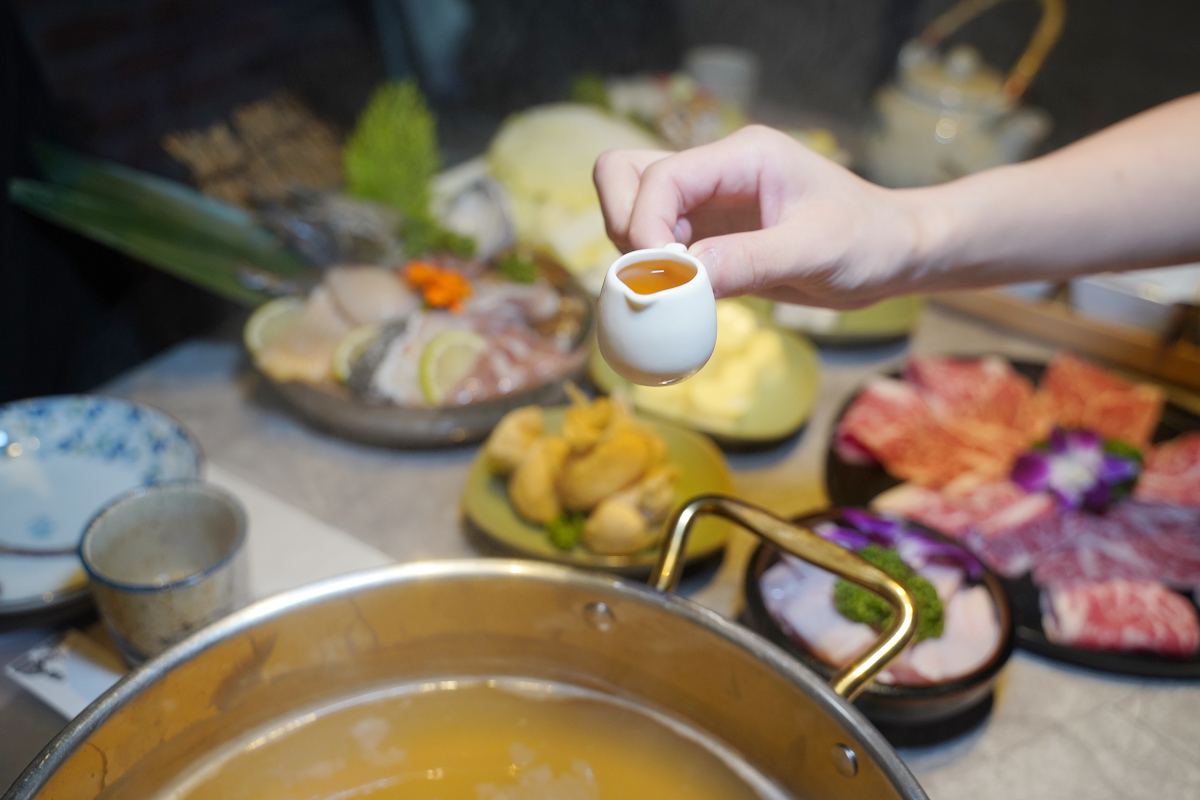 【聚食釜台式頂級蝦湯鍋物】台北信義安和美食推薦 精粹鮮蝦湯+台式熱炒手路菜 台北包廂鍋物料理