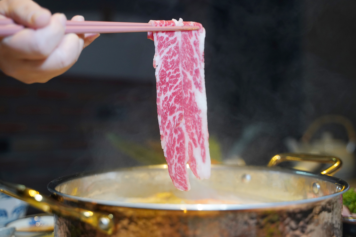 【聚食釜台式頂級蝦湯鍋物】台北信義安和美食推薦 精粹鮮蝦湯+台式熱炒手路菜 台北包廂鍋物料理