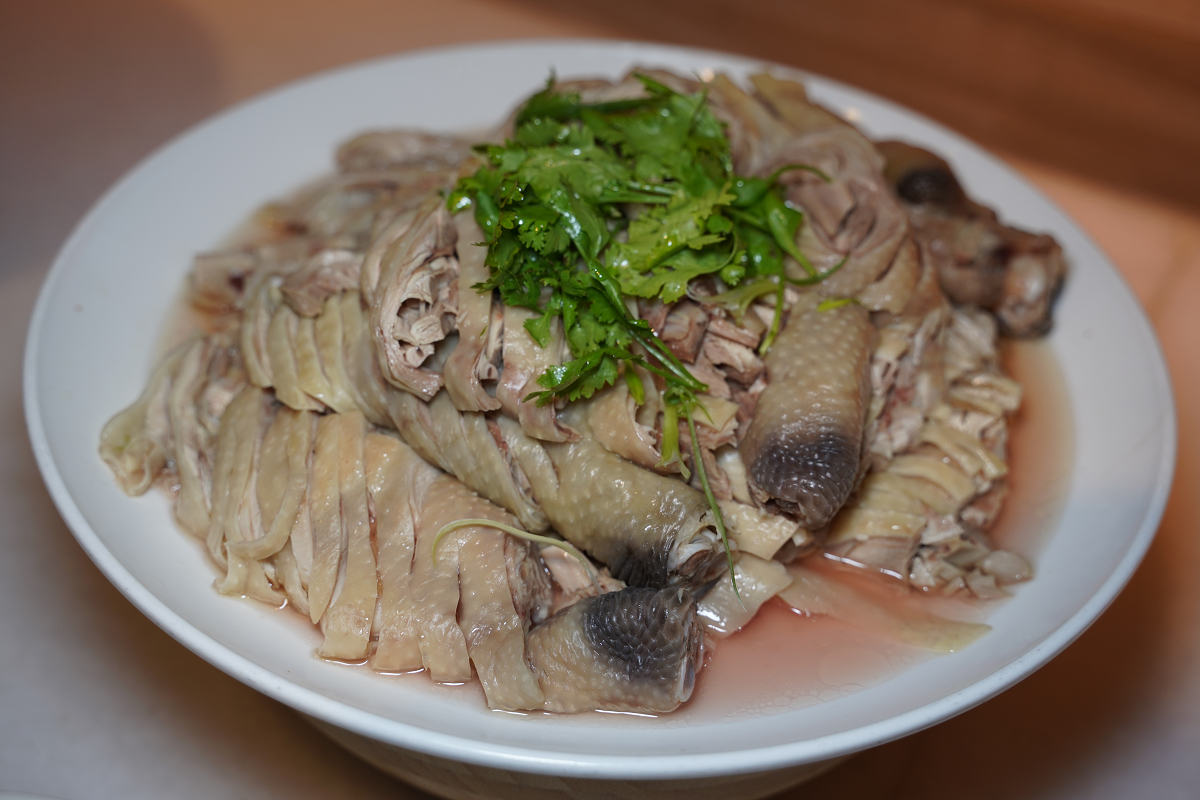 【陽明山天籟渡假酒店】北台灣最大2000坪湧泉樂園 夏燒台味島嶼微醺 星空戶外廚房BBQ